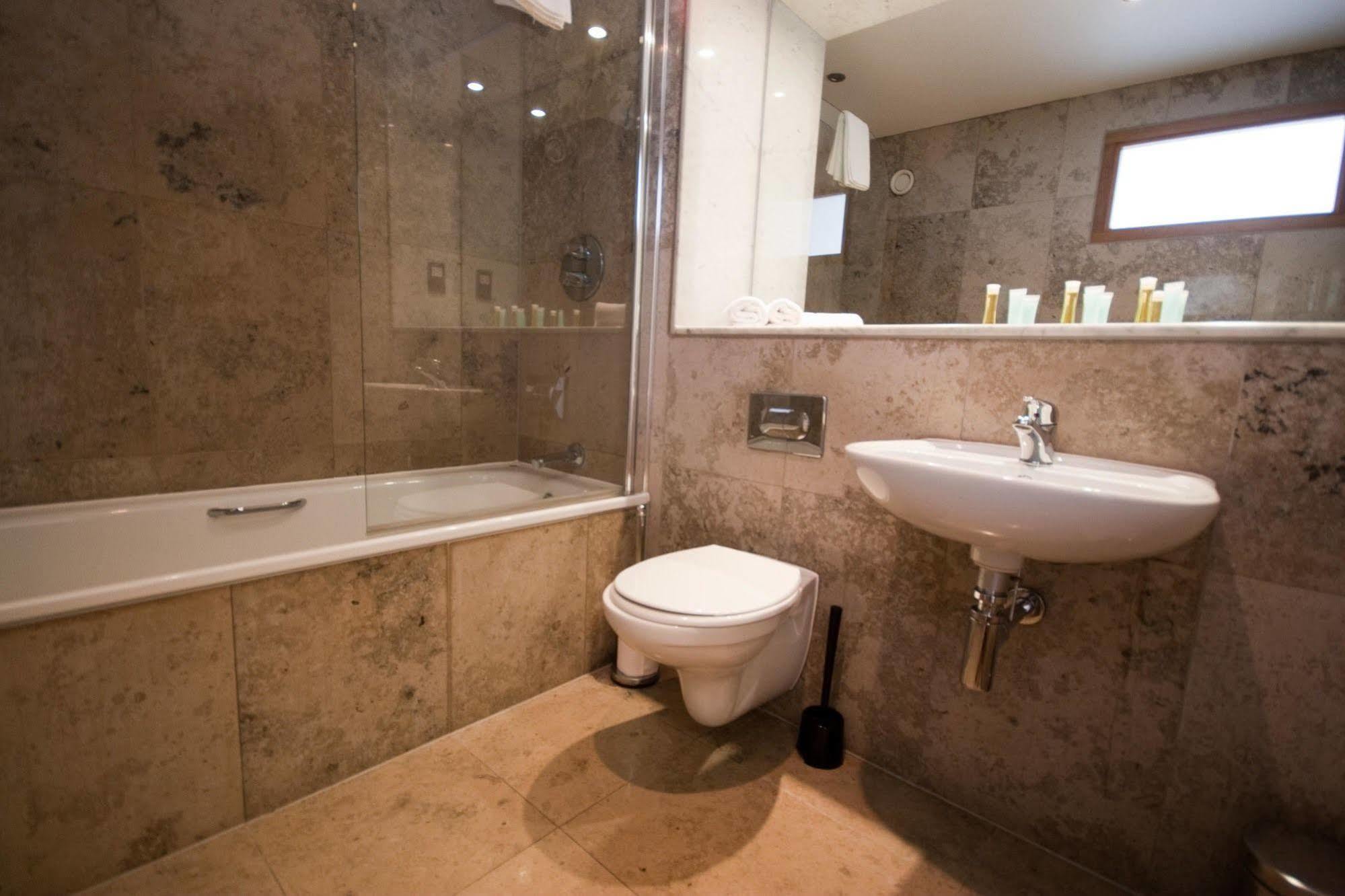 Amberley House By Thekeycollections Aparthotel Dublin Exteriör bild